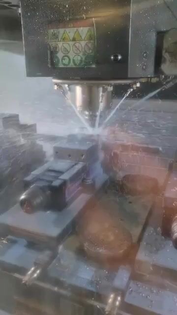 Haas VF6SS P260623210
